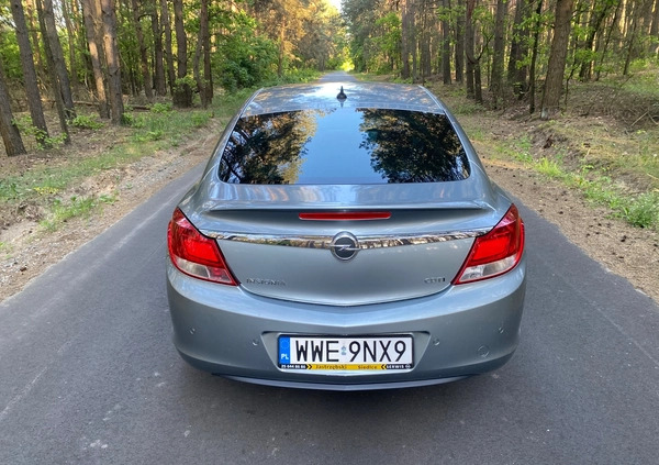 Opel Insignia cena 27200 przebieg: 270000, rok produkcji 2013 z Tarnobrzeg małe 301